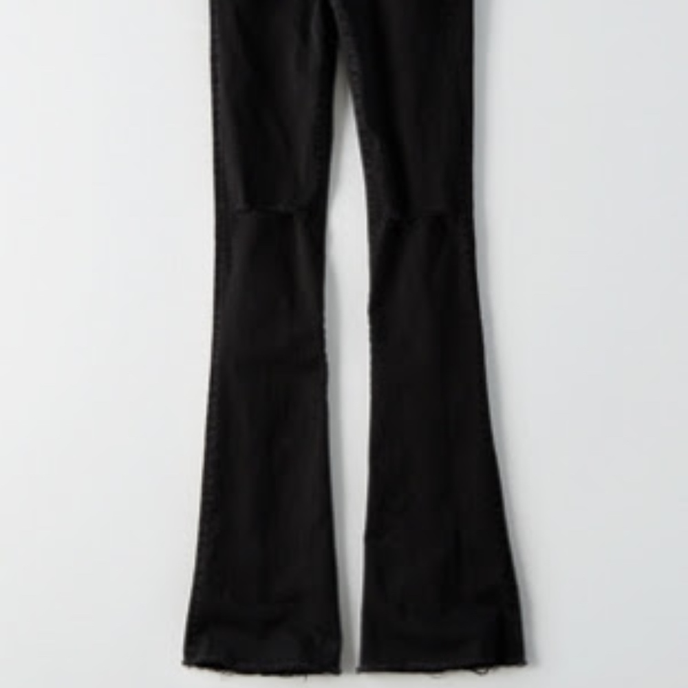 AEO DENIM X HI-RISE SLIM FLARE JEAN